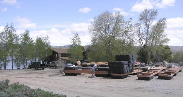 Building new marina. Photo by Pinedale Online.