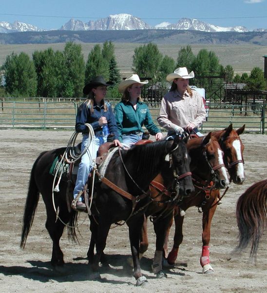 Fremont Rodeo Cowgirls. Photo by Pinedale Online.