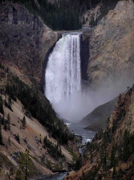 Lower Falls. Photo by Pinedale Online.
