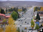 Pine Street traffic. Photo by Pinedale Online.