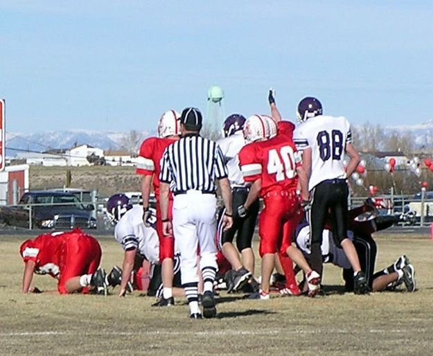 Fumble Recovery. Photo by Pinedale Online.
