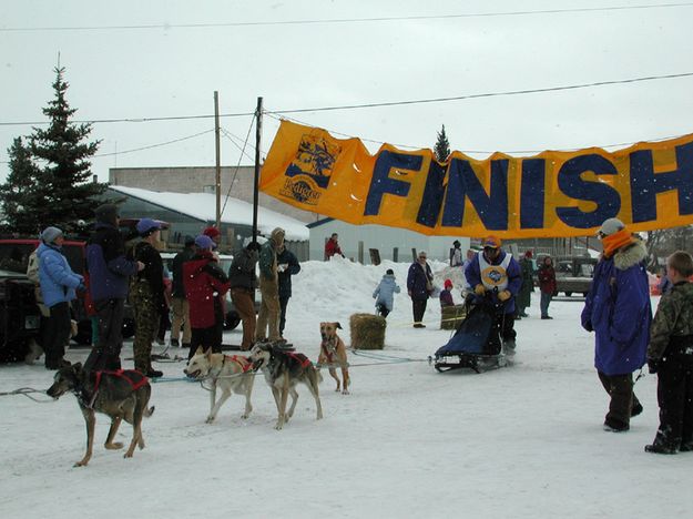 Pinedale Finish Line. Photo by Pinedale Online.