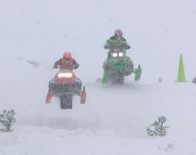Snowing Hard Racing Hard. Photo by Pinedale Online.