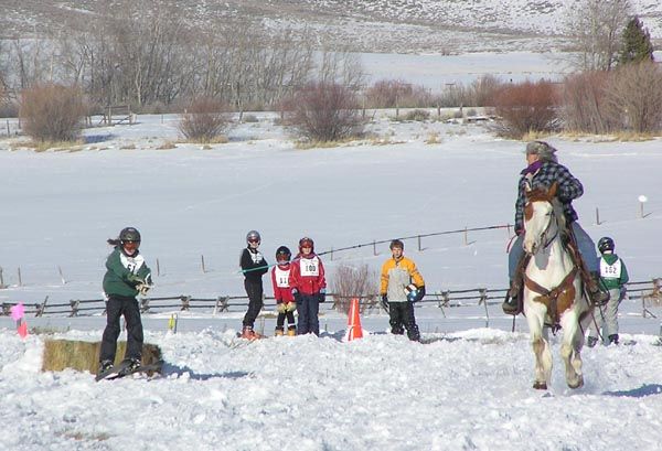 Starting the run. Photo by Dawn Ballou, Pinedale Online.