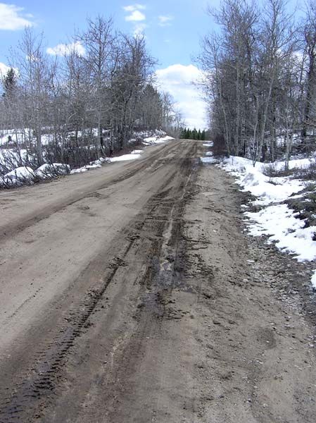 New Fork Lake road. Photo by Pinedale Online.