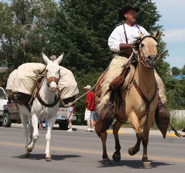 Pack String. Photo by Pinedale Online.