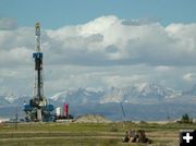 Natural Gas Drill Rig. Photo by Pinedale Online.