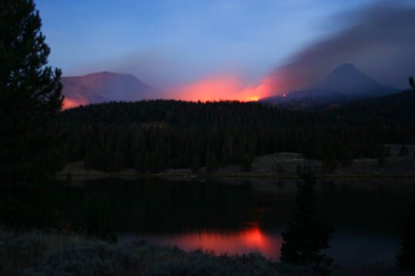 Soda Lake fire reflection. Photo by Clint Gilchrist, Pinedale Online.