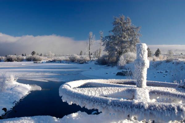 Frosty Fremont Lake. Photo by Arnold Brokling.