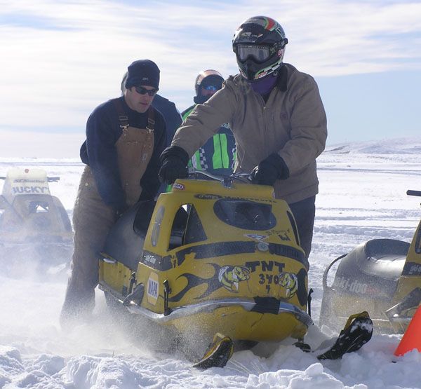 Pre-race Testing. Photo by Pinedale Online.