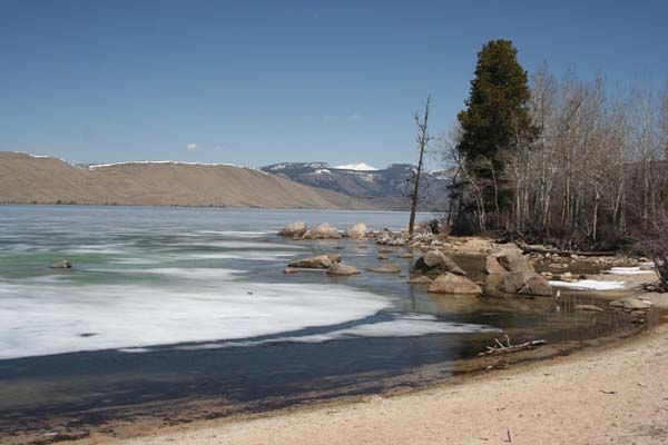 Sandy Beach melting off. Photo by Clint Gilchrist, Pinedale Online.