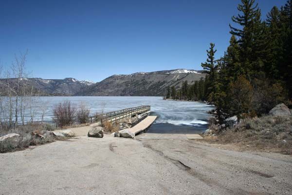 Upper Fremont Boat Launch. Photo by Clint Gilchrist, Pinedale Online.