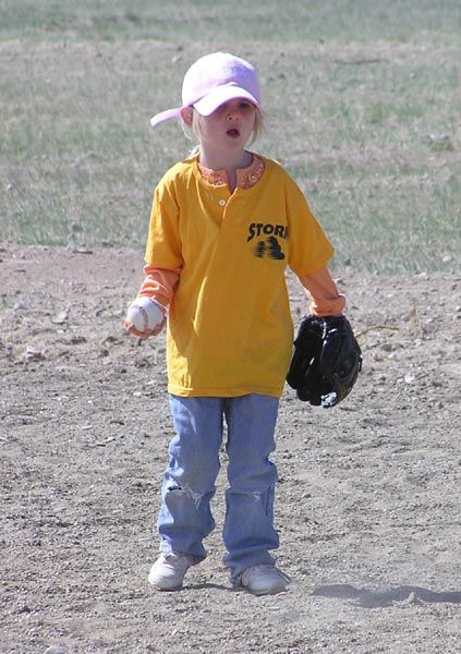 Pink hat player. Photo by Dawn Ballou, Pinedale Online.