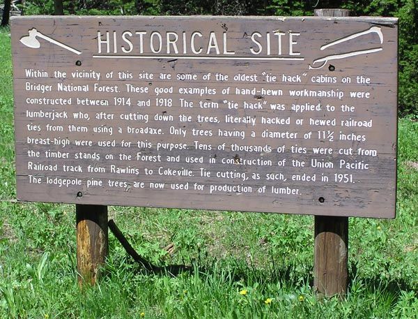 Historical Sign. Photo by Dawn Ballou, Pinedale Online.