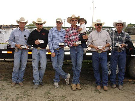 Buckle Winners. Photo by Carolyn Bing.