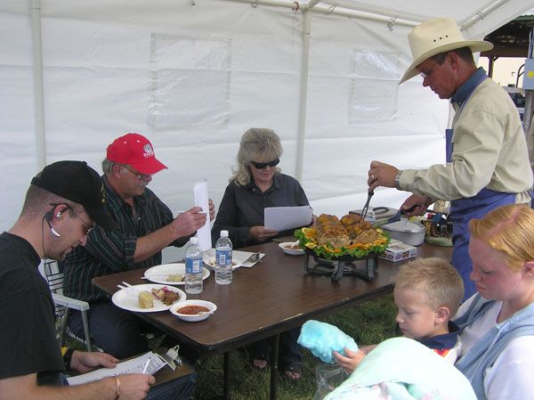 Dutch Oven Cook-Off. Photo by Dawn Ballou, Pinedale Online.