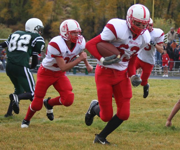 Interception. Photo by Clint Gilchrist, Pinedale Online.