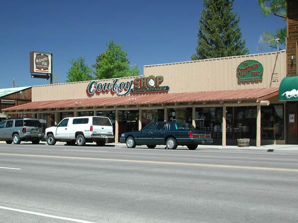 Cowboy Shop. Photo by Clint Gilchrist, Pinedale Online!.