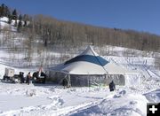 Warming Tent. Photo by Dawn Ballou, Pinedale Online.