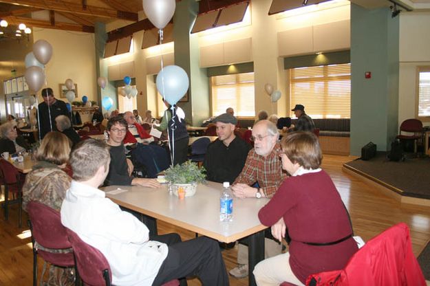 Lunch at Rendezvous Pointe. Photo by Pam McCulloch, Pinedale Online.