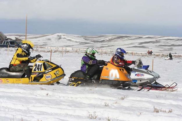 Racing. Photo by Clint Gilchrist, Pinedale Online.