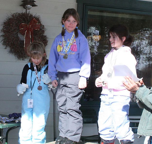 Girl Winners. Photo by Pam McCulloch, Pinedale Online.