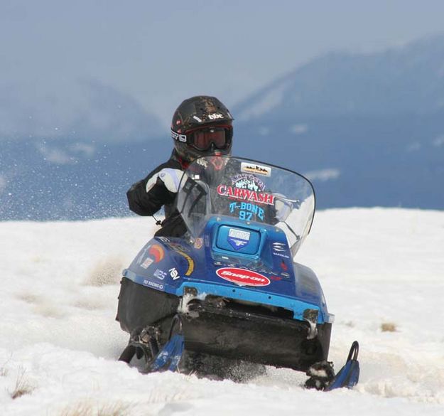 Sled 97. Photo by Clint Gilchrist, Pinedale Online.