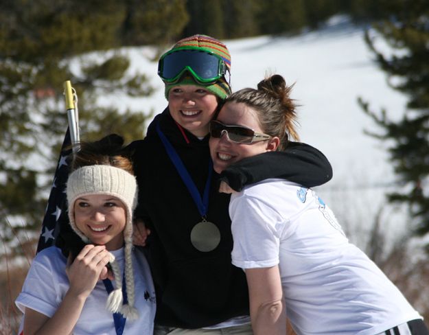 Female 9-12 Skiers. Photo by Pam McCulloch, Pinedale Online.