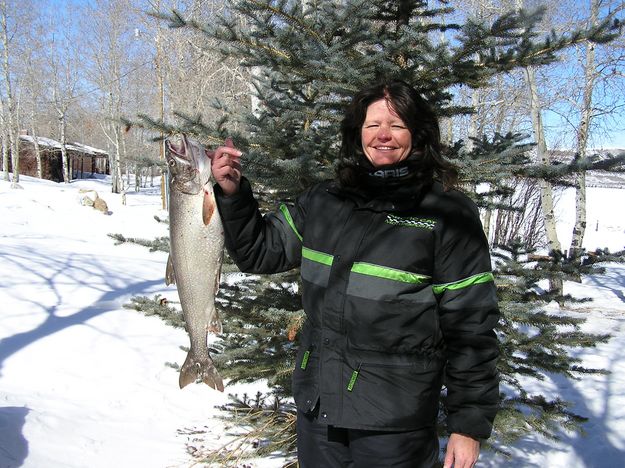 Robyn Williams 6 lb Mac. Photo by Bill Boender.