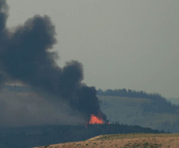 Fire on ridgetop. Photo by Dawn Ballou, Pinedale Online.