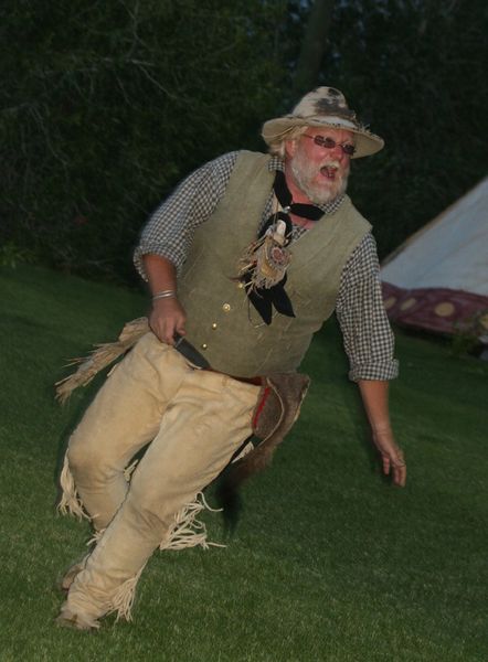 Bear Chase. Photo by Pam McCulloch, Pinedale Online.