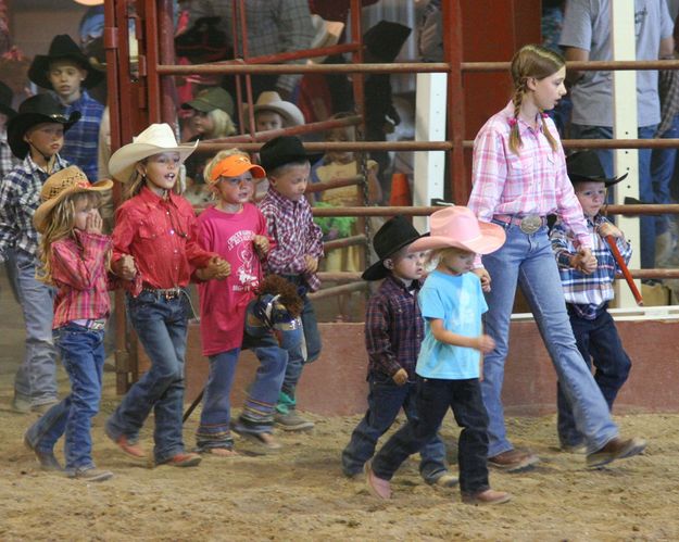 Grand Entry. Photo by Cint Gilchrist, Pinedale Online.