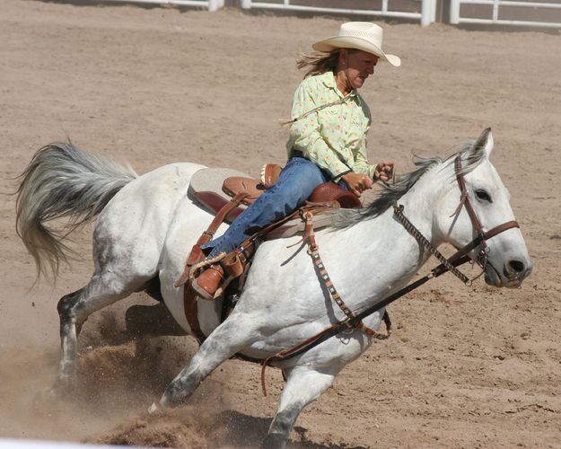 Barrel Racing. Photo by Clint Gilchrist, Pinedale Online.