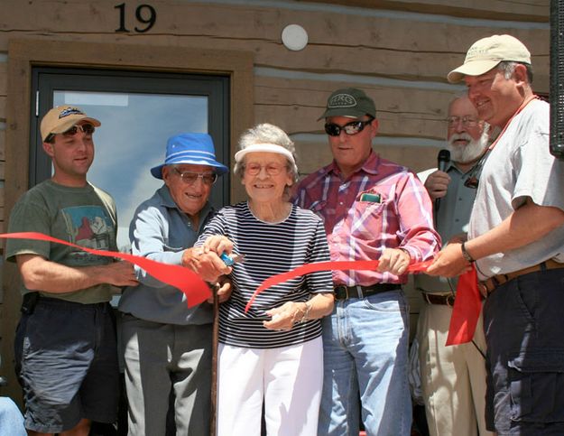 Ribbon Cutting Ceremony. Photo by Dawn Ballou, Pinedale Online.