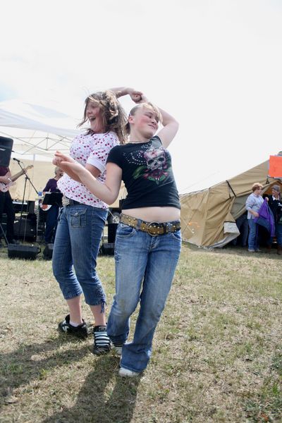 Dancing. Photo by Pam McCulloch.