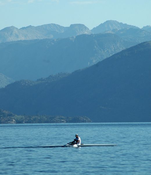 Lone sculling. Photo by Janet Montgomery, P&J Snapshots.
