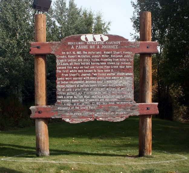 Old Sign. Photo by Pinedale Online.