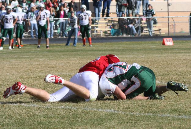 4th Down Stop. Photo by Clint Gilchrist, Pinedale Online.