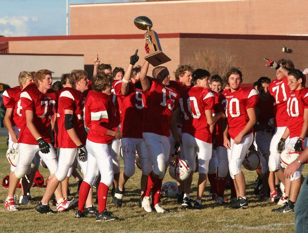 Celebration. Photo by Clint Gilchrist, Pinedale Online.