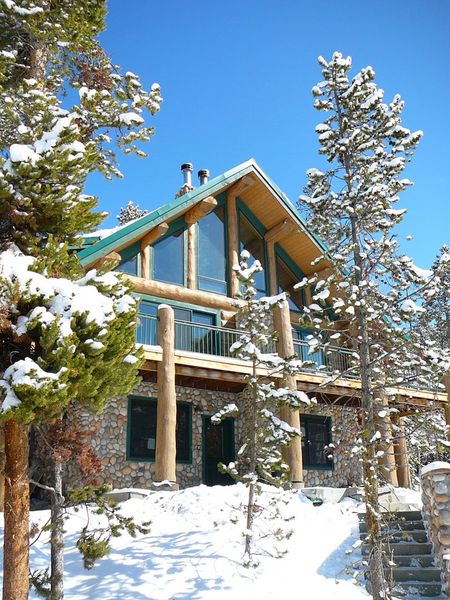 Cabins at White Pine. Photo by White Pine Ski Area.