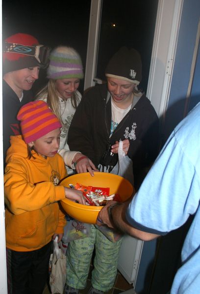 Trick-or-Treaters. Photo by Pam McCulloch.