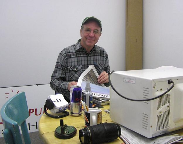 Editor Mike Fitzgerald. Photo by Bob Rule, KPIN 101.1 FM Pinedale News Radio.