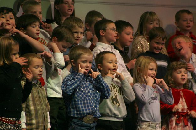 Christmas Makes Me Sing. Photo by Pam McCulloch, Pinedale Online.