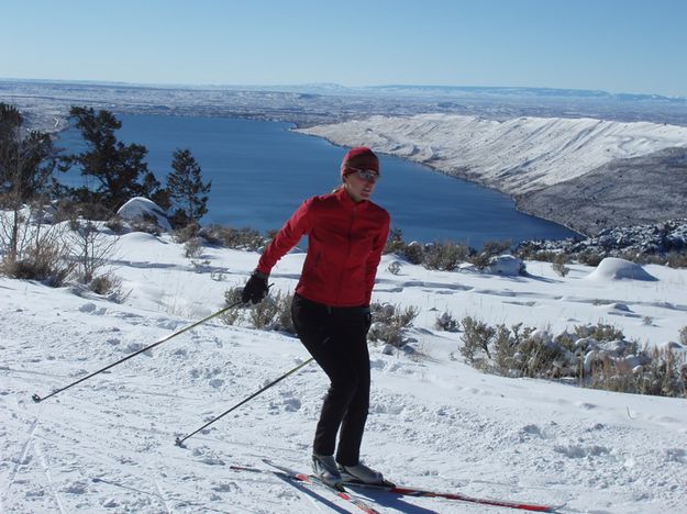 Fremont Lake Skiing. Photo by Pinedale Ski Education Foundation.