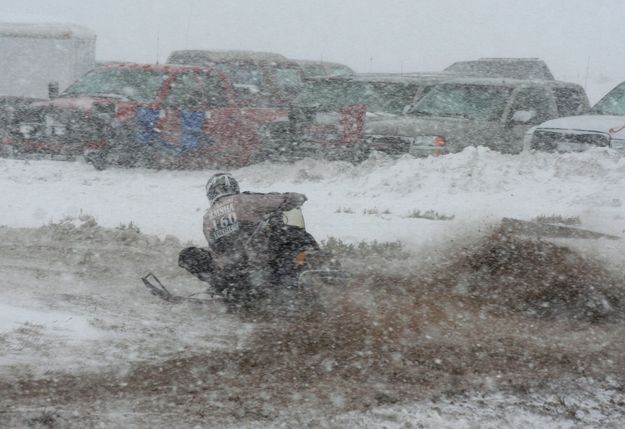 Snowy Race. Photo by Clint Gilchrist, Pinedale Online.