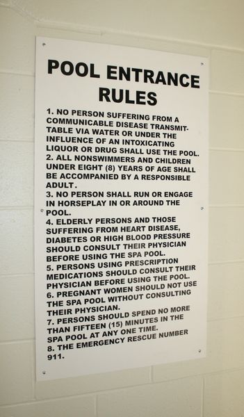 Posted Pool Rules. Photo by Pam McCulloch.
