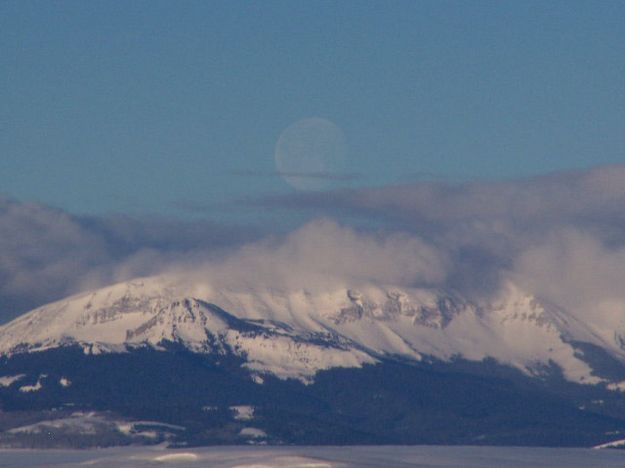 Moon over Triple Peak. Photo by Scott Almdale.