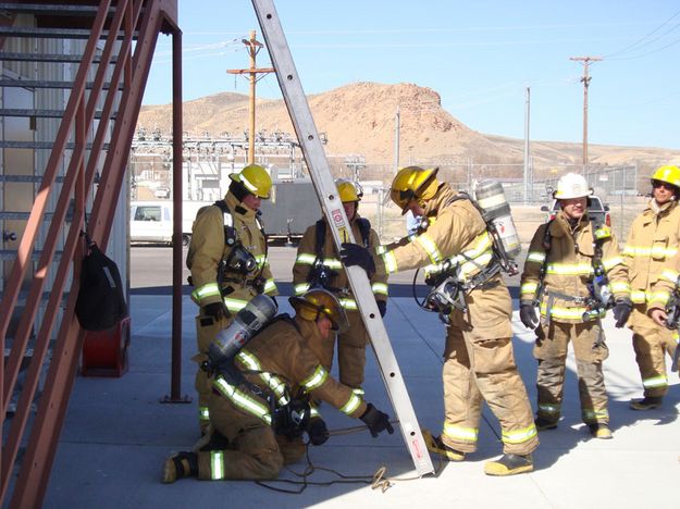 Safe ladder placement. Photo by Sublette County Fire Board.