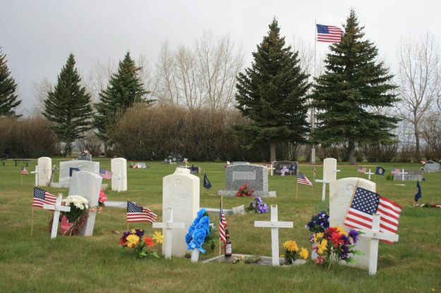Plainview Cemetery. Photo by Dawn Ballou, Pinedale Online.