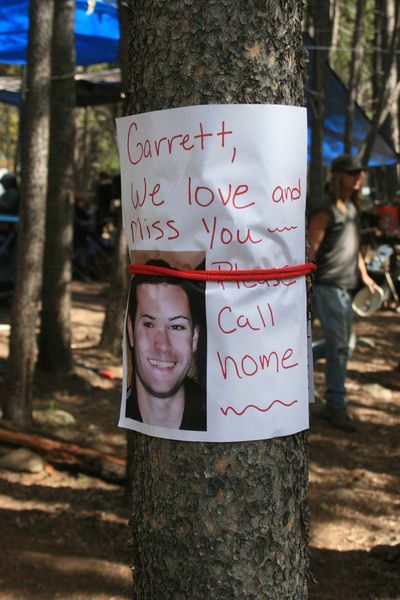 We love you Garrett. Photo by Dawn Ballou, Pinedale Online.